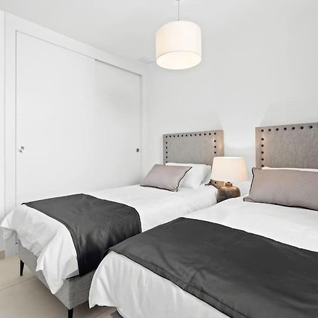 Luxury 2 Bedroom Apartment Walk To Beach Rdr423 Marbella Exterior foto